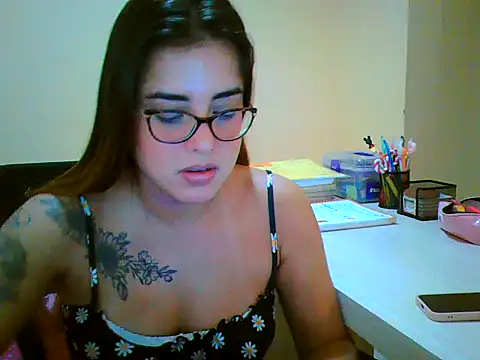 maliamiller online show from 4, 2, 2026