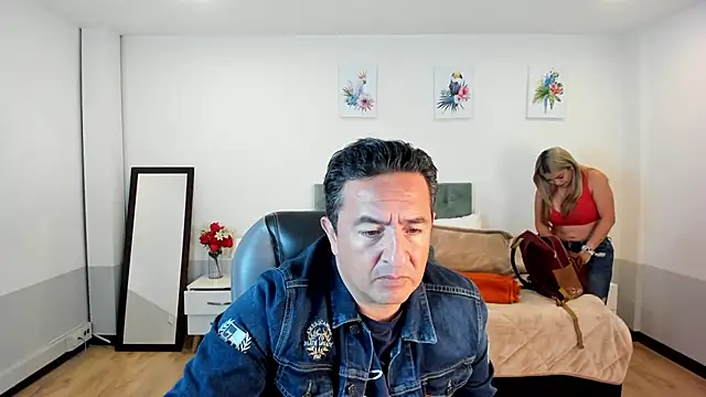 Snapshot of Sam_and_molly_ chatting on 25, 1, 2025 Sam and molly  online show from 25, 1, 2025