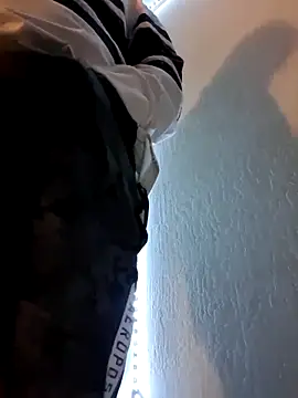 Snapshot of KeptupHack chatting on 3, 11, 2025 KeptupHack online show from 3, 11, 2025