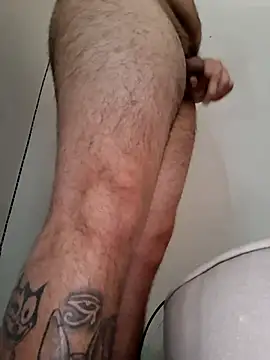 Snapshot of KeptupHack chatting on 4, 11, 2025 KeptupHack online show from 4, 11, 2025