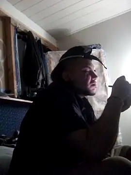 Snapshot of KeptupHack chatting on 20, 11, 2025 KeptupHack online show from 20, 11, 2025