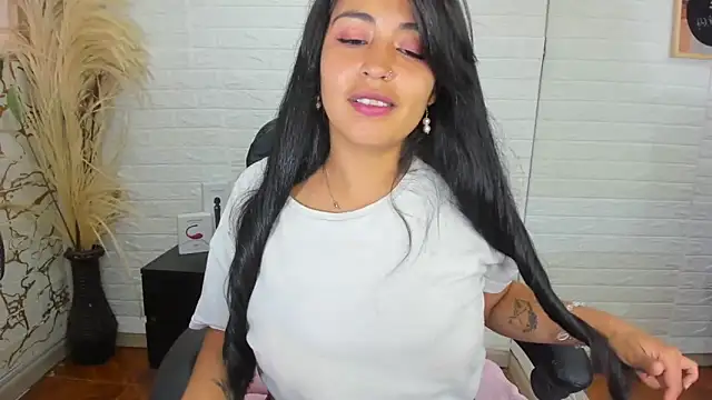 Aisha 09 online show from 13, 2, 2025