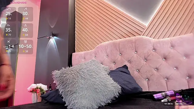 FelinaJohnson online show from 15, 4, 2026