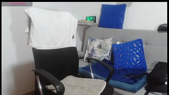 latinmartin73 online show from 5, 4, 2026