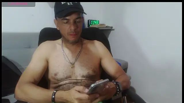 latinmartin73 online show from 18, 4, 2026