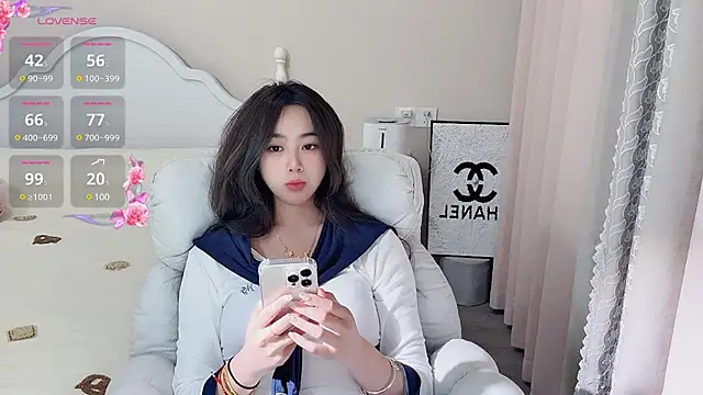 Snapshot of Caitlyn__ chatting on 21, 2, 2025 Caitlyn online show from 21, 2, 2025