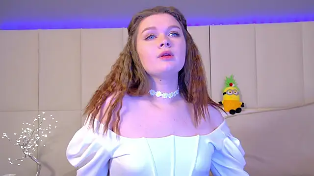 CrystalLyons online show from 7, 2, 2025