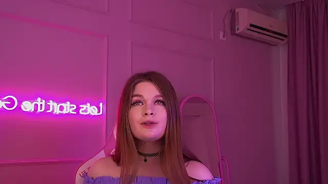 CrystalLyons online show from 15, 3, 2025