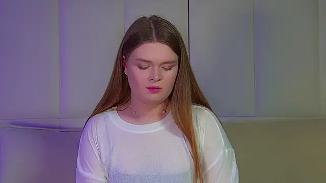 CrystalLyons online show from 15, 9, 2025