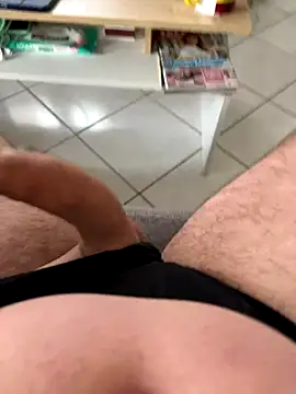 Snapshot of mj23641 chatting on 7, 11, 2025 mj23641 online show from 7, 11, 2025