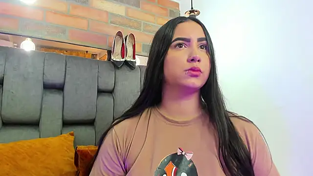 JESSYCORTES online show from 9, 9, 2025