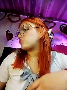 SophiaWeestt99 online show from 10, 2, 2025