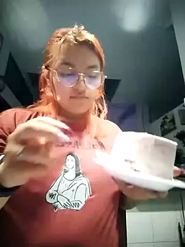 SophiaWeestt99 online show from 14, 2, 2025