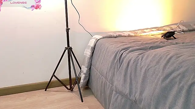 oceanthesquirter online show from 28, 2, 2025