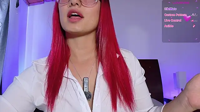 Snapshot of luccycollins_ chatting on 17, 10, 2025 luccycollins online show from 17, 10, 2025