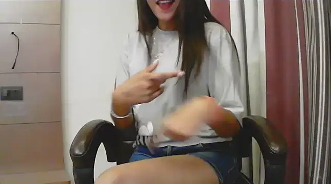 collage hoty online show from 17, 3, 2025