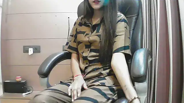 collage hoty online show from 10, 10, 2025