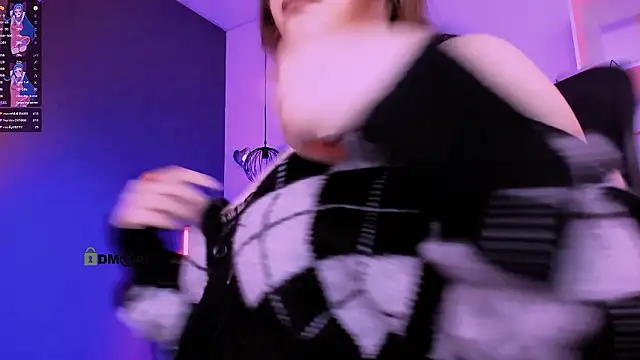 nikole kitt online show from 8, 3, 2026