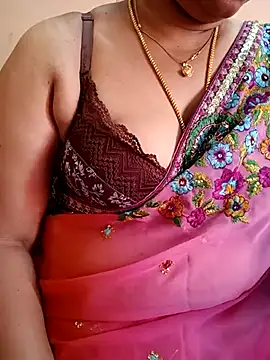 gaurika18 online show from 1, 3, 2025