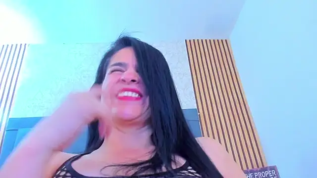 Snapshot of candela_collinss chatting on 5, 12, 2024 candela collinss online show from 5, 12, 2024