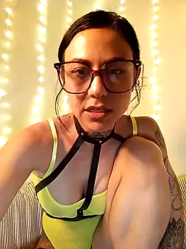 Snapshot of Happygio chatting on 13, 1, 2025 Happygio online show from 13, 1, 2025