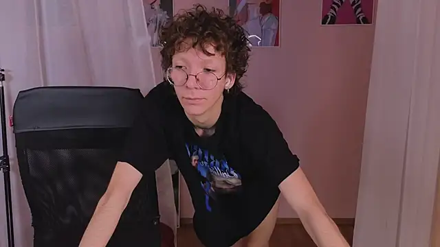 Snapshot of TommieH chatting on 9, 2, 2025 TommieH online show from 9, 2, 2025