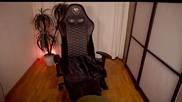 Snapshot of TommieH chatting on 12, 2, 2025 TommieH online show from 12, 2, 2025