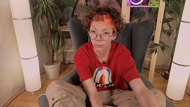 Snapshot of TommieH chatting on 8, 3, 2025 TommieH online show from 8, 3, 2025