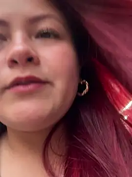 lia moon77 online show from 3, 2, 2025