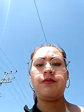 lara moon25 online show from 11, 12, 2024