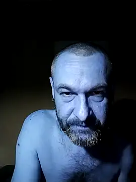 Snapshot of Andrzej-M chatting on 17, 9, 2025 Andrzej-M online show from 17, 9, 2025