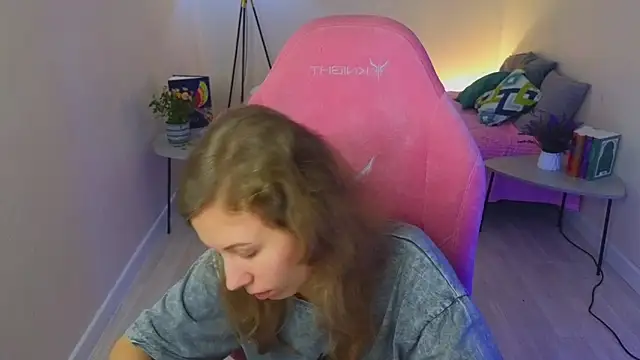 Lill Mary online show from 16, 1, 2025