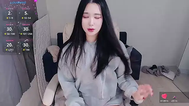 who Lilly online show from 20, 11, 2025