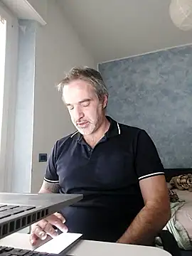 Snapshot of Marcolino183 chatting on 13, 1, 2026 Marcolino183 online show from 13, 1, 2026