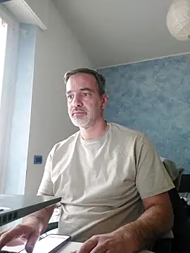 Snapshot of Marcolino183 chatting on 4, 3, 2026 Marcolino183 online show from 4, 3, 2026