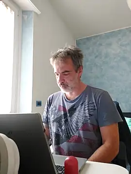 Snapshot of Marcolino183 chatting on 28, 4, 2026 Marcolino183 online show from 28, 4, 2026