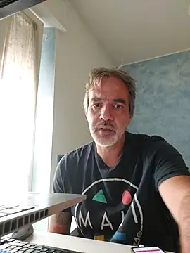 Snapshot of Marcolino183 chatting on 4, 6, 2026 Marcolino183 online show from 4, 6, 2026