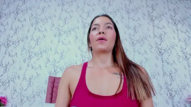 Snapshot of Mia_Malkovaa_ chatting on 3, 12, 2025 Mia Malkovaa online show from 3, 12, 2025