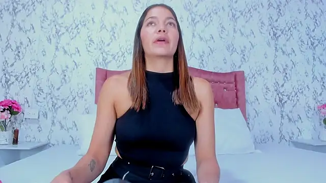 Snapshot of Mia_Malkovaa_ chatting on 27, 2, 2026 Mia Malkovaa online show from 27, 2, 2026