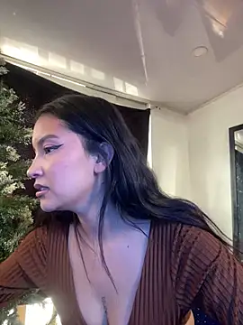 baby lizy online show from 6, 12, 2024