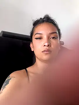 baby lizy online show from 7, 12, 2024