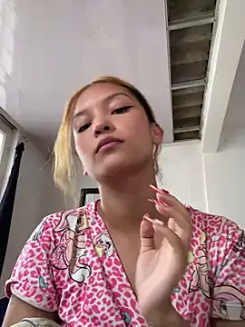 baby lizy online show from 5, 1, 2025