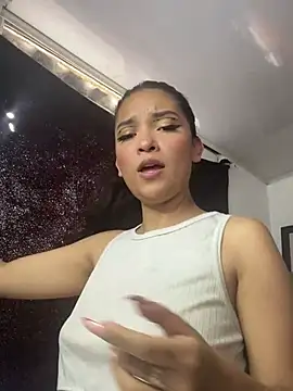 baby lizy online show from 16, 3, 2025