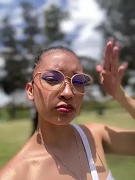 Snapshot of baby_lizy chatting on 20, 2, 2026 baby lizy online show from 20, 2, 2026