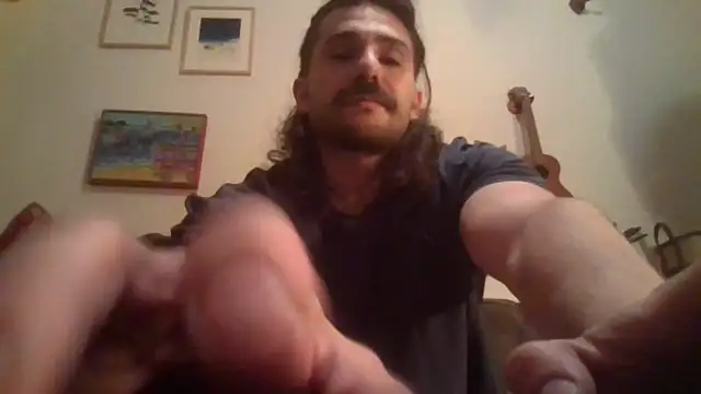 Snapshot of Mclozzz chatting on 13, 6, 2026 Mclozzz online show from 13, 6, 2026