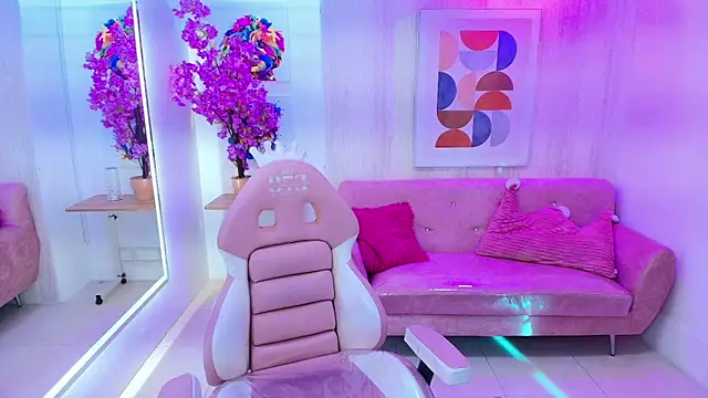 Gabby evanns online show from 26, 9, 2025