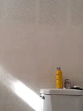 LargeDominoes online show from 6, 4, 2026