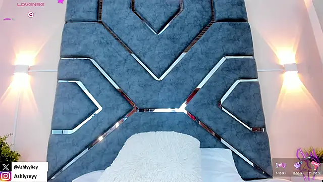 ashlyrey-1 online show from 21, 1, 2025