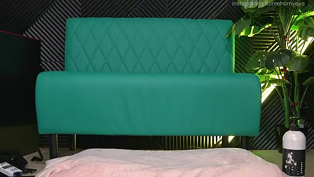 home horny eva online show from 19, 2, 2025