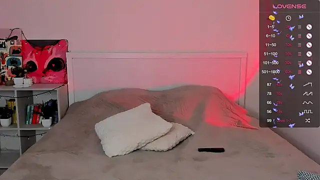 LittleKiitten online show from 18, 9, 2025